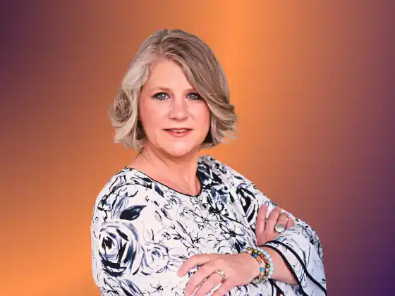 Leanne Holitza,
                            Spirituality, Spirituality, Spirituality, Spirituality, Spirituality, Spirituality, Spirituality, Career Development, Health & Wellness, Health & Wellness, Health & Wellness, Spirituality, Career Development, Health & Wellness, Health & Wellness
                            Expert at סימפוזיון היפוך הקיץ